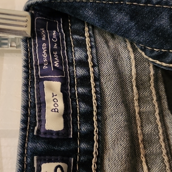 Miss Me boot cut dream catcher heads size 26 - Picture 3 of 9